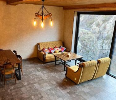 Yeghegis Apartamento | Bear's Dan Inn