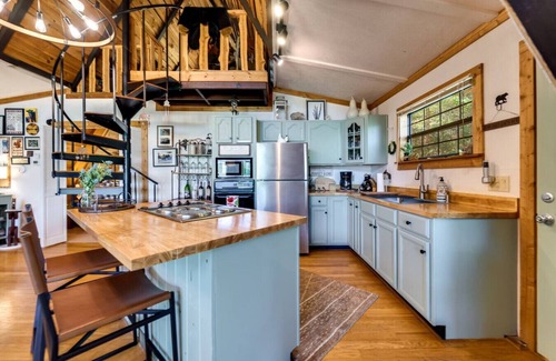 Franklin Chalet De Esquí | BEAR'S DEN CHALET