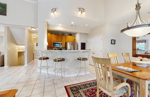 Ocean View Condominio | Bear Trap Dunes 2nd floor condo w/ balcony, free WiFi, and basketball court