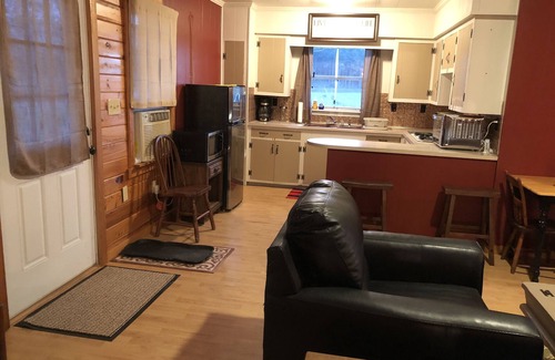 Belhaven Cabina | BearFoot Cabin