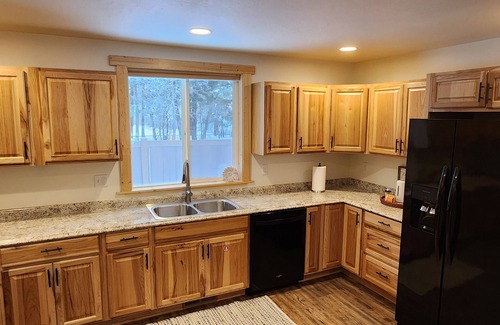 Whitefish Complejo | Beargrass Lodging and RV Resort