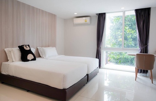 Na Kluea Hotel | Bears Den Pattaya