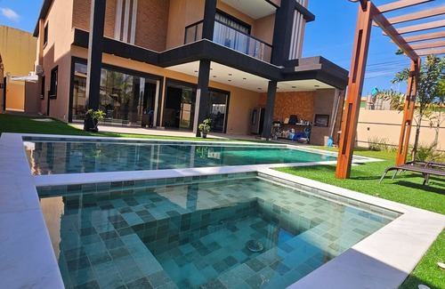 Barra do Jacuipe Casa | Beautiful Casa Luna with 5 suites + maid's quarters with direct access to the beach and Jacuípe River