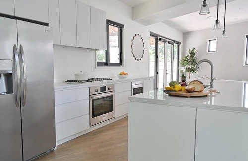 Poncey-Highland Casa | Beau Contempo by Minty Living