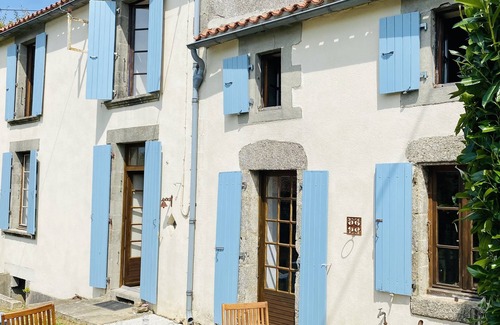 La Chapelle-Saint-Etienne Casa | Beautiful Cottage with private plunge pool/Hot Tub - 40 mins from Puy du Fou