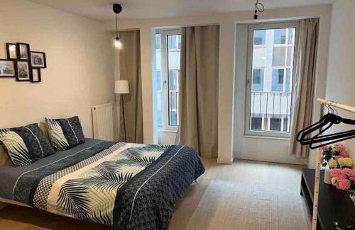 Upper Town Apartamento | beau studio (parlement européen)