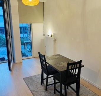 Upper Town Apartamento | beau studio (parlement européen)