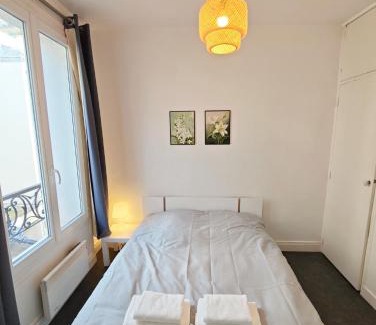 15th Arrondissement Apartamento | Beaugrenelle 1-Min Walk Elegant 2P Apart 4 sleeper