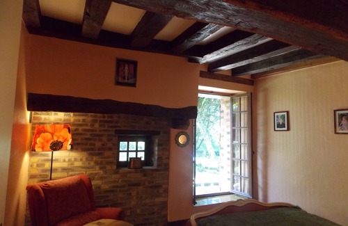 Saint-Sauveur-en-Puisaye Otro | Hermosa casa en el bosque en senderos Colette
