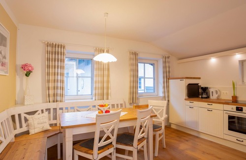 Hopfgarten Markt Apartamento | Apartment in the centre 400m to the ski lift
