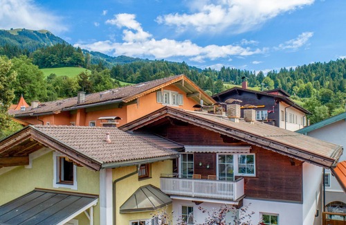 Hopfgarten Markt Apartamento | Apartment in the centre 400m to the ski lift