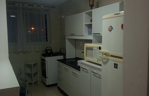 Governador Celso Ramos Apartamento | Beautiful Apartment on Palmas Beach - GCR/SC Avenue directly to the sea