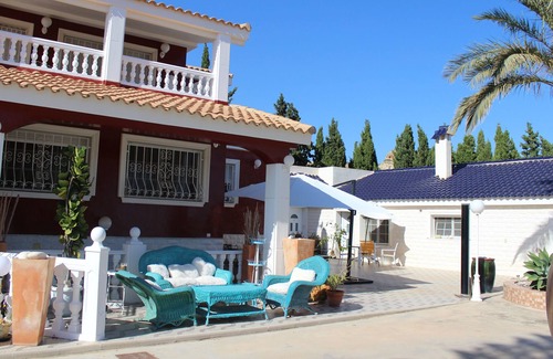San Vicente del Raspeig Casa | Precioso bungalow con el mayor valor de ocio en Alicante.