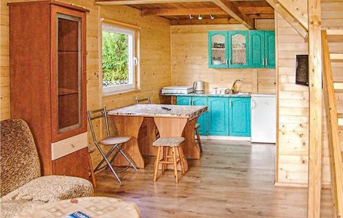 Krokowa Casa | Beautiful Home In Karwienskie Blota