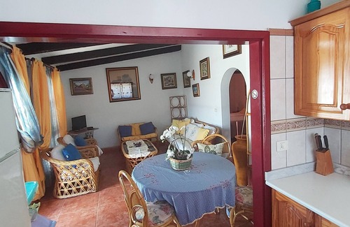Los Llanos de Aridane Casa | Precioso bungalow con piscina en zona de los Llanos de Aridane
