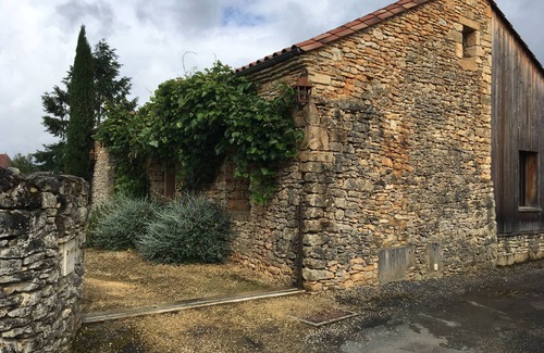Castelnaud-la-Chapelle Villa | Granero bellamente restaurado con piscina privada (admite mascotas)
