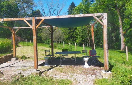 Villeneuve-sous-Pymont Cama Y Desayuno | Beautiful place in nature for familles and friendship !
