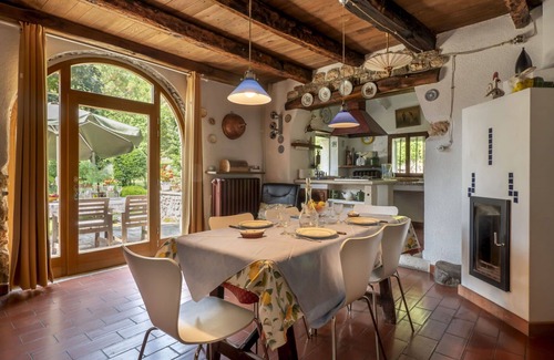 Montereale Valcellina Casa | Maravillosa casa de vacaciones privada para 6 personas con terraza y aparcamiento