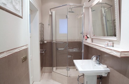 Yavory Apartamento | Beautiful 3-Room Flat in Lychakivskyi District