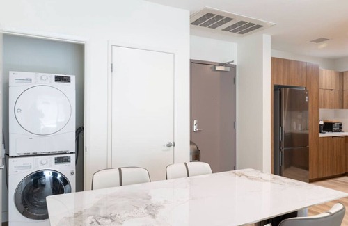 Wilshire Center Apartamento | Beautiful 1 Bed in LA (ID242)