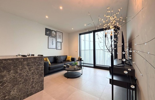 Esch-sur-Alzette Apartamento | Beautiful 1 bedroom flat w terrace