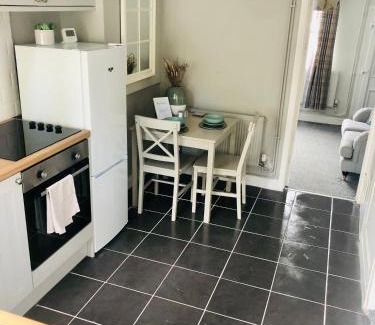 Oadby Casa | Beautiful, 1 Bedroom Cottage