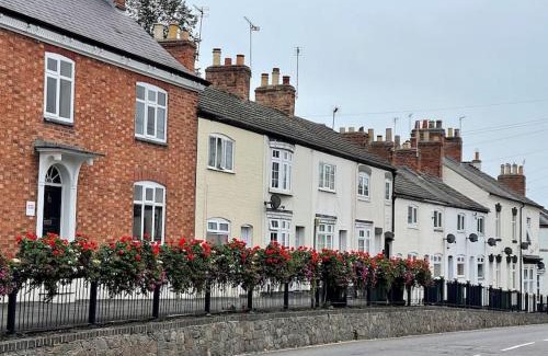 Oadby Casa | Beautiful, 1 Bedroom Cottage