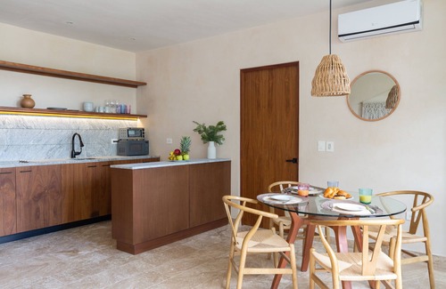 La Veleta Apartamento | Hermosa 1 BR 3 PAX Apt en ubicación de lujo!