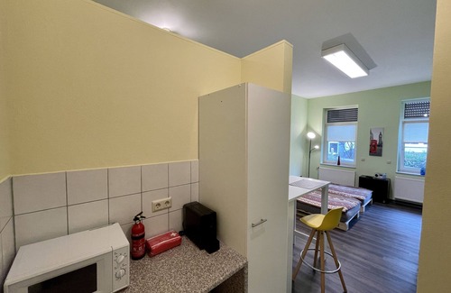 Bad Camberg Apartamento | Beautiful 1-room apartment at the watermill.