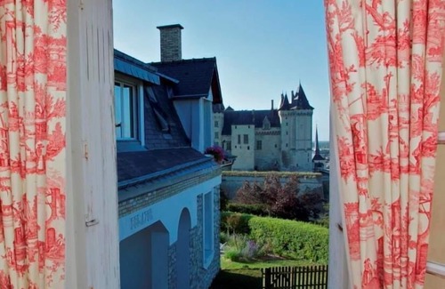 Saumur Cabaña | hermosa casa del siglo 16o