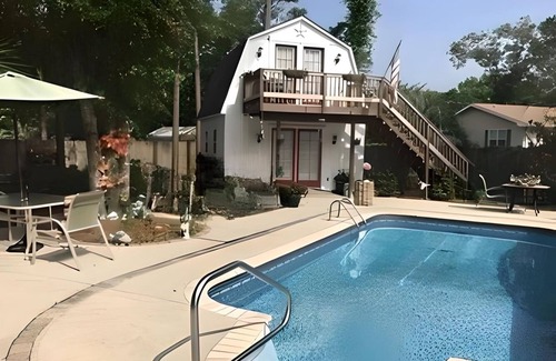 Pawleys Island Apartamento | Beautiful 1BR Apt. Near Beach! Inc. Kit, Bath & LR