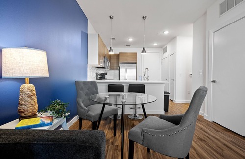 Riverside Apartamento | Beautiful 1BR in Riverside 2765