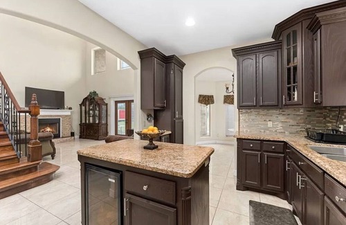 Los Fresnos Casa | Beautiful 2 acre ranch house 20 min from the beach.