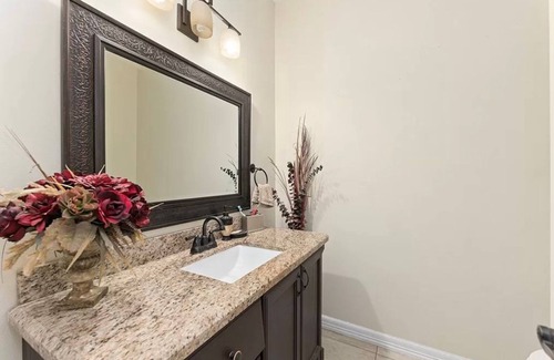 Los Fresnos Casa | Beautiful 2 acre ranch house 20 min from the beach.