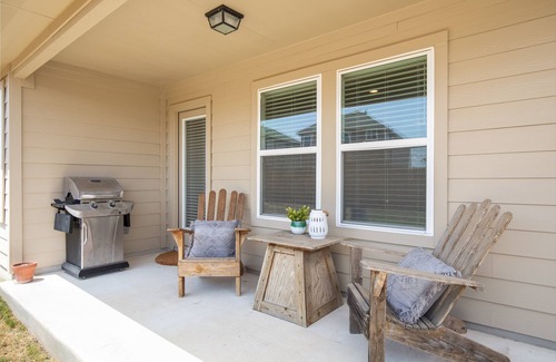 New Braunfels Casa | Beautiful 2 bed/2 bath in a quiet neighborhood - Minutes from Gruene!