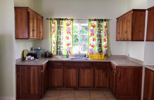 Silver Sands Apartamento | Beautiful 2-Bed Apartment in sunny Jamaica