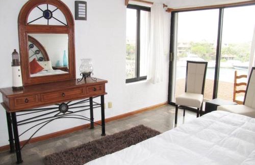 Puerto Aventuras Apartamento | Beautiful 2 Bedroom,Marina/Ocean View Riviera Maya