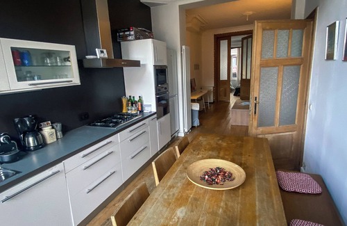 Sint-Gillis Apartamento | Beautiful 2-bedroom artist's apartment with all comforts in the heart of Saint-Gilles