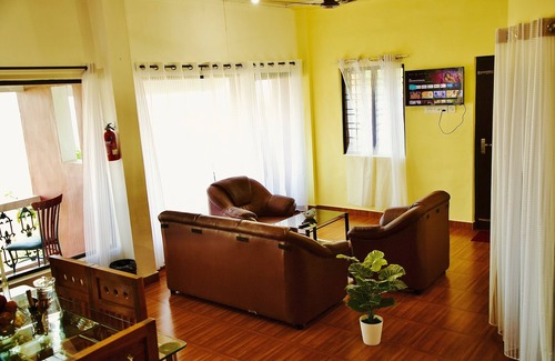 Elappara Cabaña | Beautiful 2 bedroom w/ garden and s