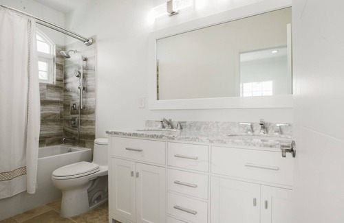 Portlock Casa | Beautiful 2 Bedroom / 2 Bath / Sleeps 6