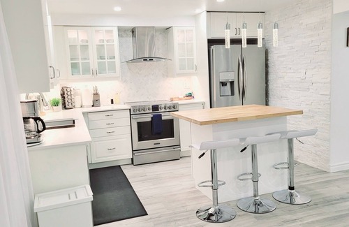 Cambridge Apartamento | Beautiful 2 Bedroom Apartment Close to Hwy 401 & Hwy 8 in Cambridge