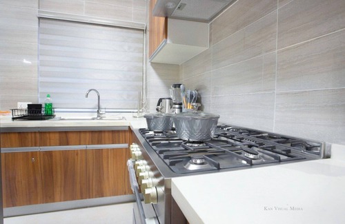 Sakumono Apartamento | Beautiful 2-bedroom apartment with AC in Sakumono