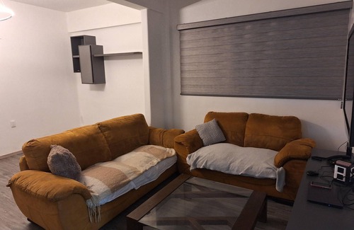Cuauhtemoc Apartamento | Beautiful 2 bedroom apartment, just of Reforma