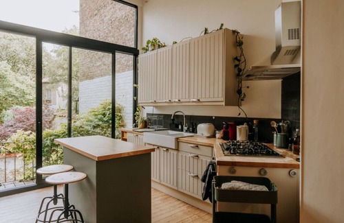 Ixelles Apartamento | Beautiful 2 bedroom duplex in le Châtelain