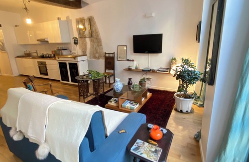 Bonne-Nouvelle Apartamento | Beautiful 2-bedroom flat in the heart of Paris. FREE PARKING.