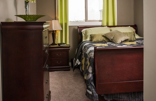 Regina Condominio | Beautiful 2 Bedroom Suite - Excellent East Regina Location - Unit 11