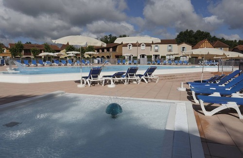 Monflanquin Apartamento | Beautiful 2 room apartment in Lac Mondésir holiday resort