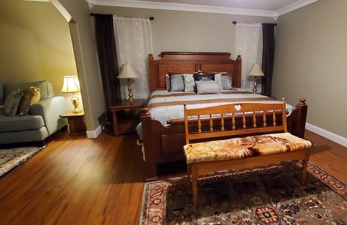 Ephrata Casa | Beautiful 2 story House with Fireplace