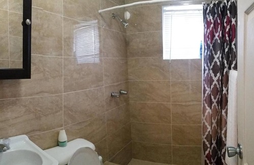 Sinajana Apartamento | Hermosa 2BD / 1BATH !!