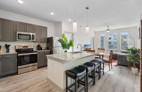Stony Ridge North Apartamento | Beautiful 2BD/2BA Next to Airport 2888